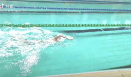 游泳教学视频,轻松掌握水上技巧